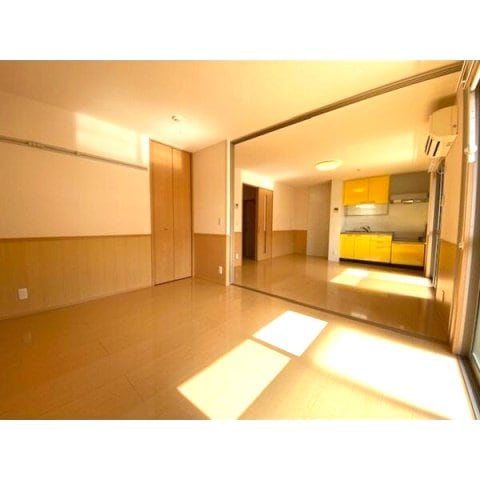 グランシャリオ前屋敷　Aの物件内観写真