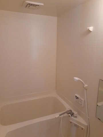 サンコリ－ヌ　Ａの物件内観写真