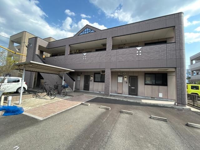 サンタ　ピュアリの物件外観写真