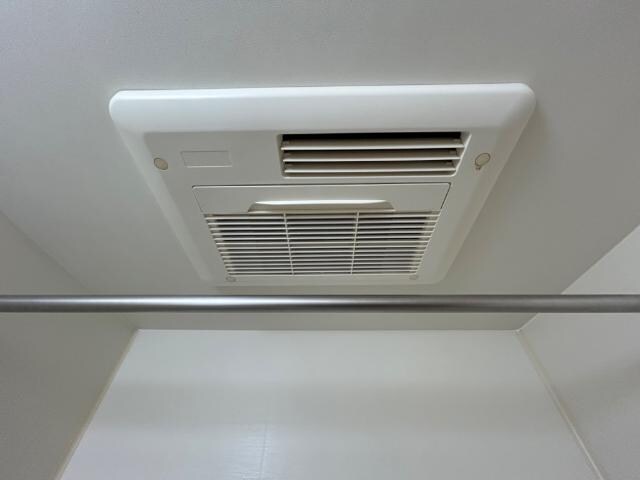 サンタ　ピュアリの物件内観写真