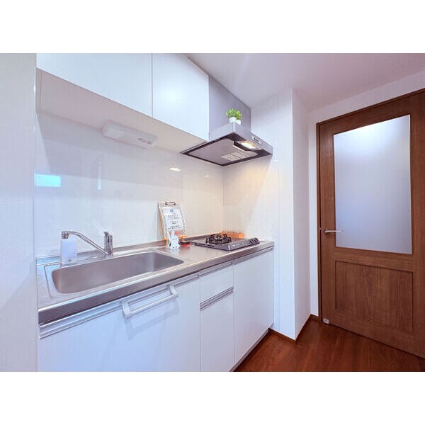 鶴里駅 徒歩5分 1階の物件内観写真