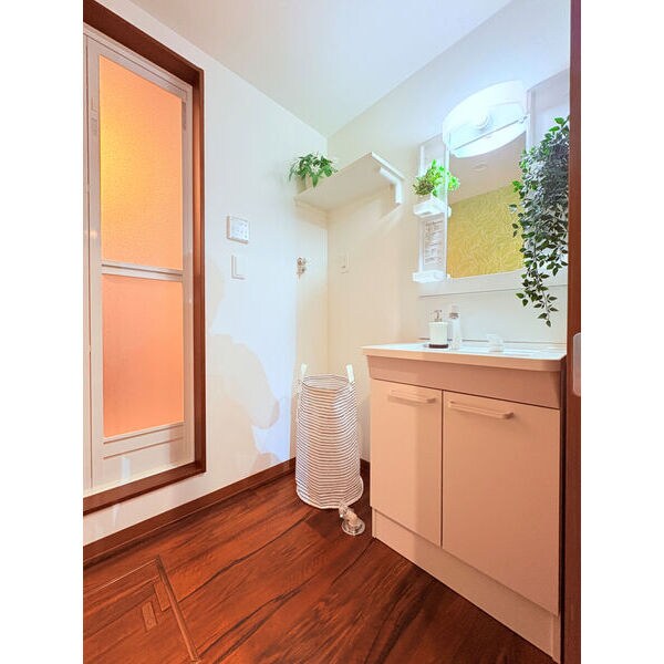 鶴里駅 徒歩5分 1階の物件内観写真