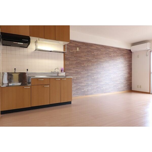 八幡新田駅 徒歩8分 3階の物件内観写真