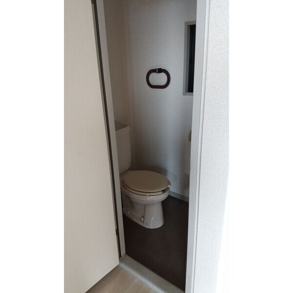 八幡新田駅 徒歩10分 2階の物件内観写真