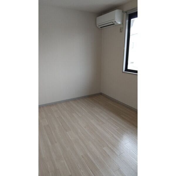 八幡新田駅 徒歩10分 2階の物件内観写真