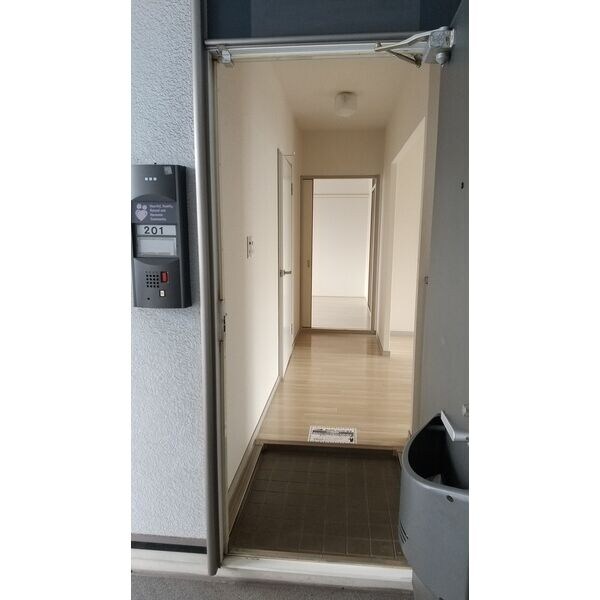 八幡新田駅 徒歩10分 2階の物件内観写真