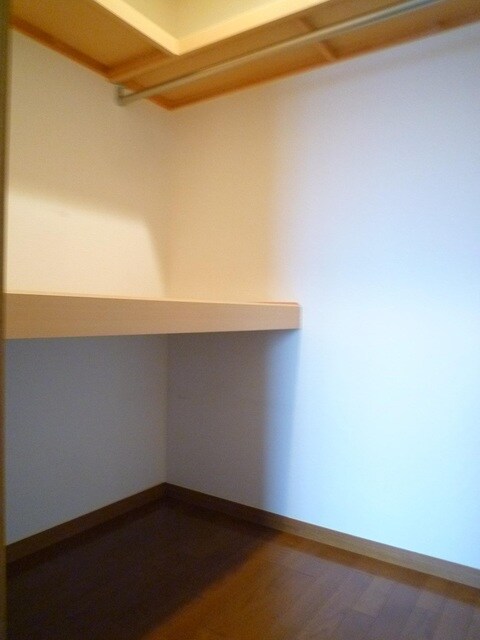 アロッジオ宮塚の物件内観写真