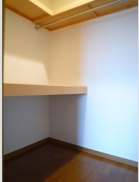 アロッジオ宮塚の物件内観写真