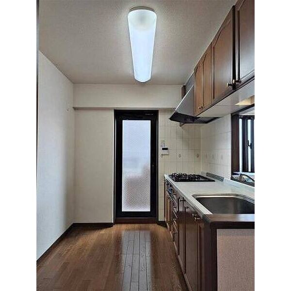 塩釜口駅 徒歩21分 4階の物件内観写真