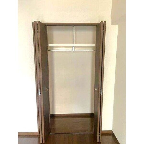 一社駅 徒歩10分 2階の物件内観写真