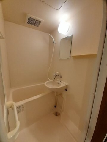 ファミール明定の物件内観写真