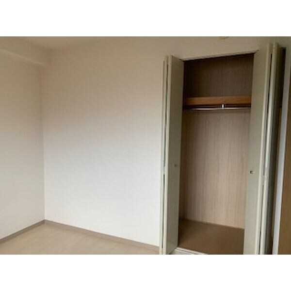 鶴里駅 徒歩4分 4階の物件内観写真