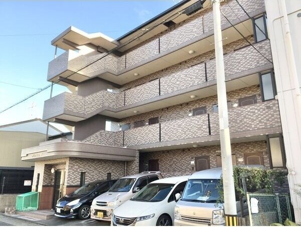 サリチェ八田の物件外観写真