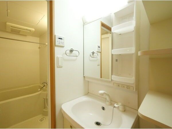 いりなか駅 徒歩6分 5階の物件内観写真