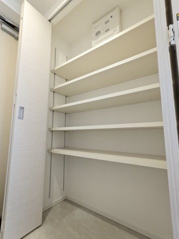 クレストタップ名古屋ウエストの物件内観写真