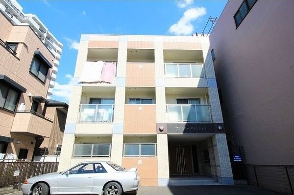 プリムローズマンションの物件外観写真