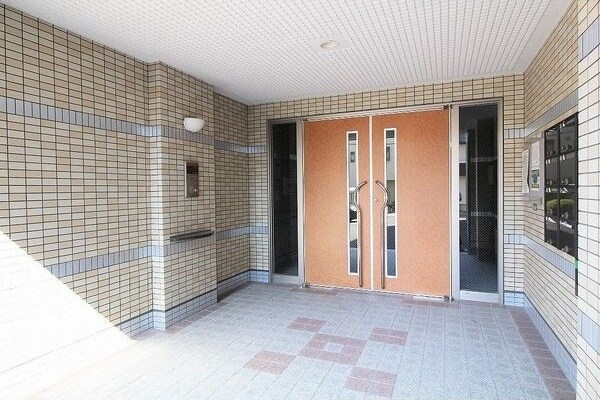 プリムローズマンションの物件外観写真