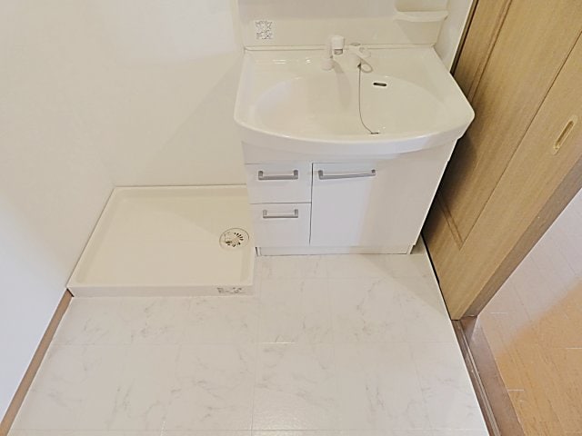 リアン東山の物件内観写真