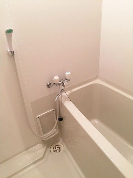 ビルーチェAの物件内観写真