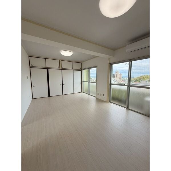 スカイハウスの物件内観写真