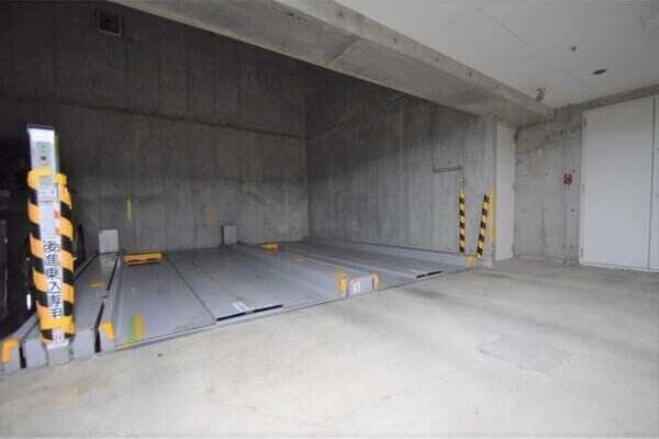 丸の内駅 徒歩6分 4階の物件外観写真