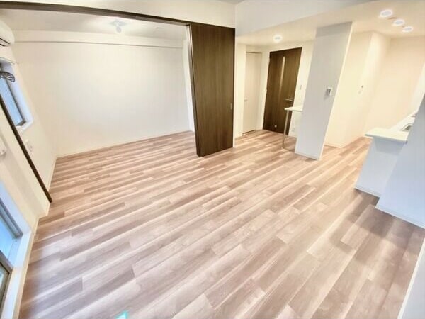 S-RESIDENCE茶屋ヶ坂Eastの物件内観写真