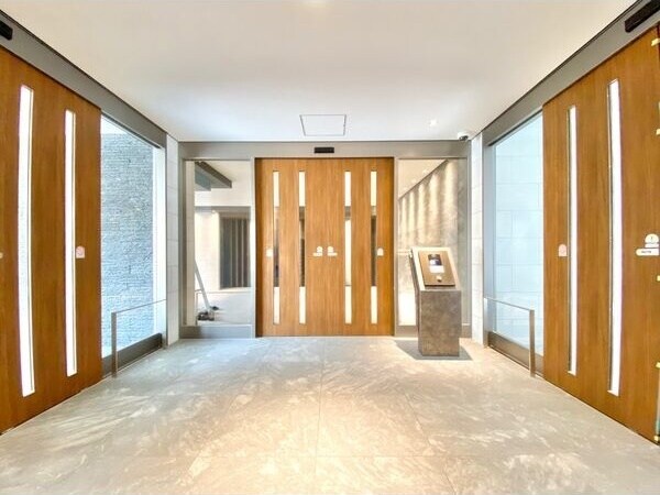 S-RESIDENCE茶屋ヶ坂Eastの物件外観写真