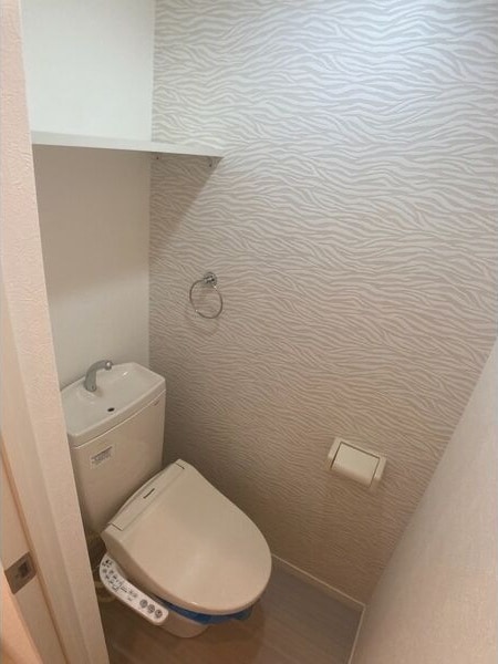 セレーノオオゾネの物件内観写真