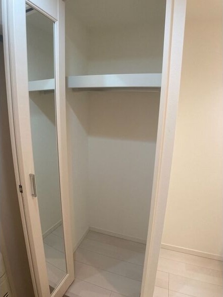 セレーノオオゾネの物件内観写真