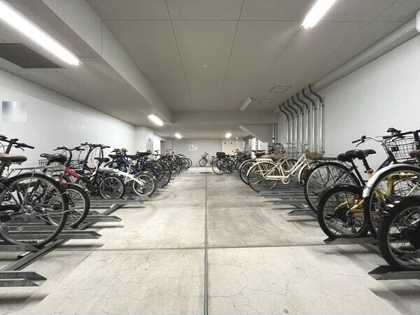 グラン・アベニュー西大須の物件内観写真