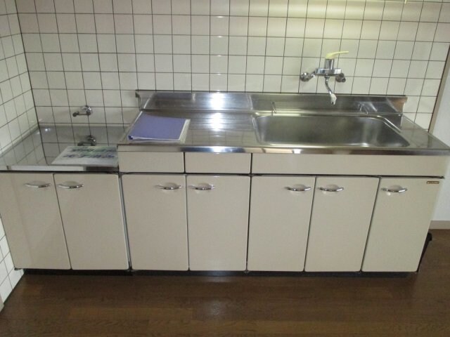 クィーンハイツ滝の水の物件内観写真