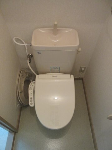 クィーンハイツ滝の水の物件内観写真