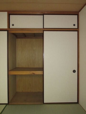 クィーンハイツ滝の水の物件内観写真