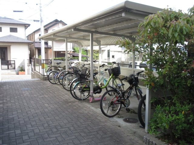 クィーンハイツ滝の水の物件内観写真