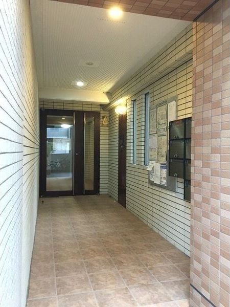 ラ・ヴィアンパレスⅡの物件外観写真