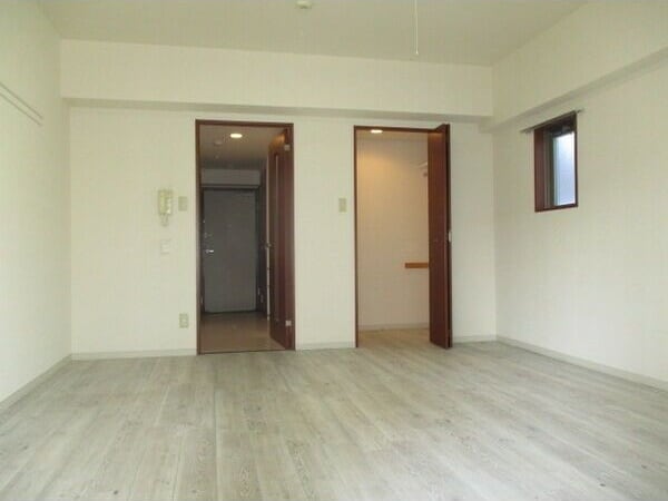 ラ・ヴィアンパレスⅡの物件内観写真