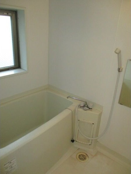 ラ・ヴィアンパレスⅡの物件内観写真