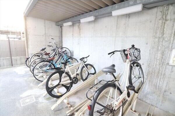 ネオ青山の物件内観写真