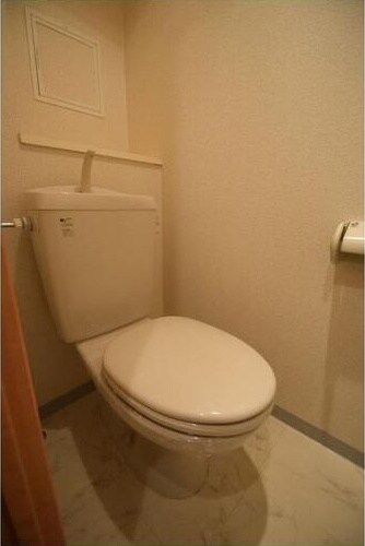 ネオ青山の物件内観写真