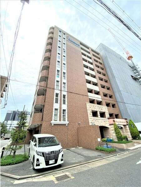 プレサンス桜通り葵の物件外観写真