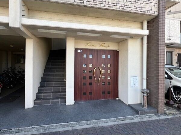 エテルナ本陣の物件外観写真