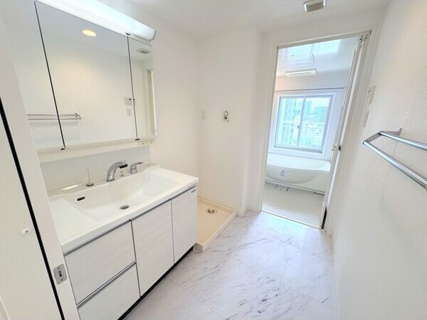 コモレビスクエア名駅北の物件内観写真