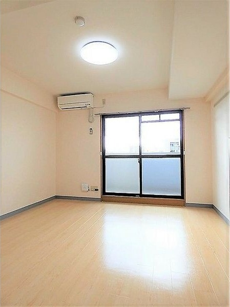 リバーブランシェの物件内観写真