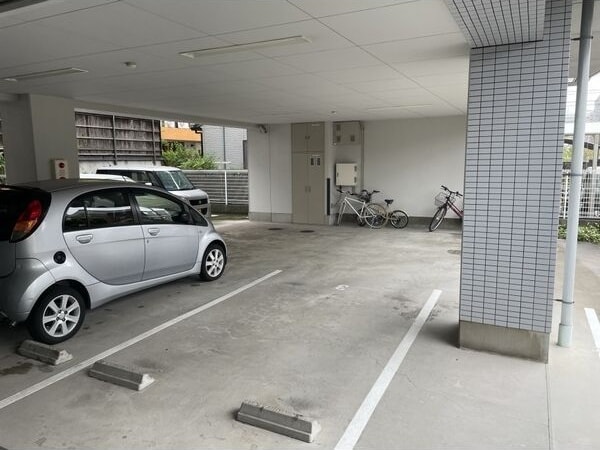 リバーブランシェの物件外観写真