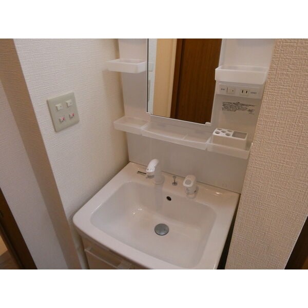 グリーンパーク鳴海の物件内観写真