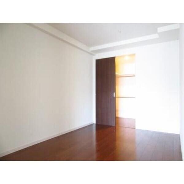 アデグランツ藤が丘の物件内観写真