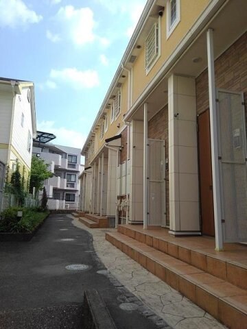 ハレレアの物件外観写真