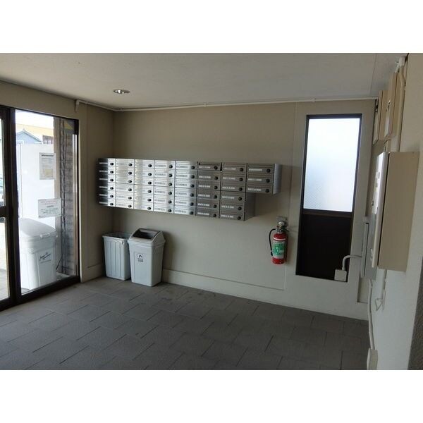 センチュリーパーク新川1番館の物件外観写真