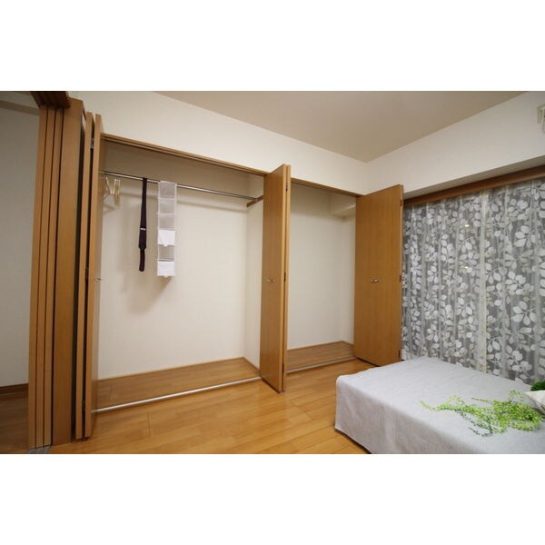 センチュリーパーク新川1番館の物件内観写真