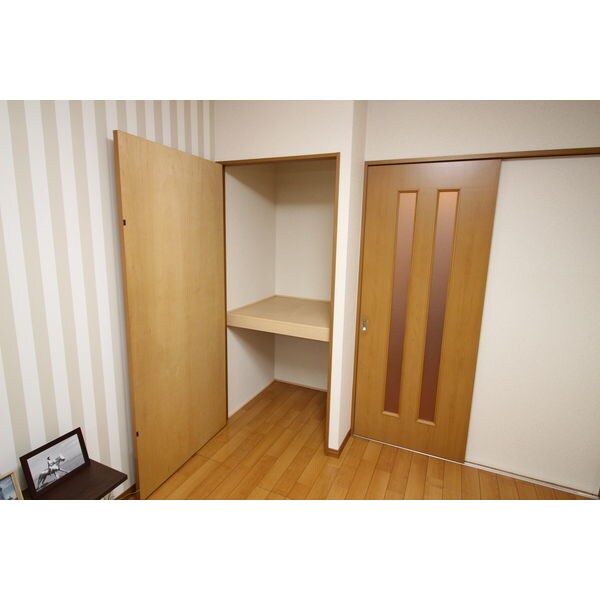 センチュリーパーク新川1番館の物件内観写真